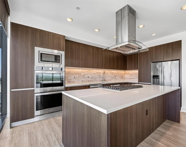 2651 Kipling Street - Photo Thumbnail 14