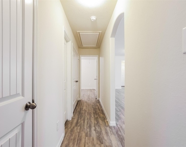 10311 Van Hut Lane - Photo Thumbnail 9