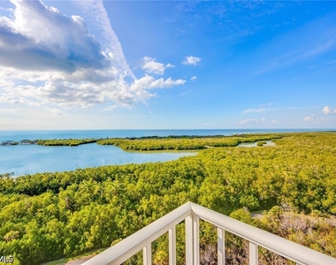 5550 Heron Point Drive - Photo Thumbnail 26