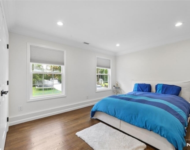 560 Van Emburgh - Photo Thumbnail 25