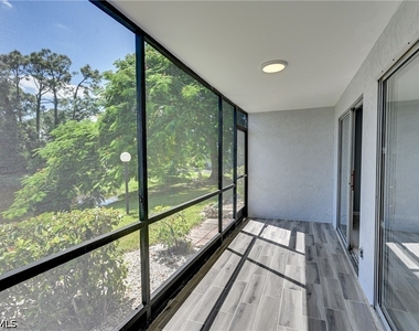 5712 Foxlake Drive - Photo Thumbnail 31