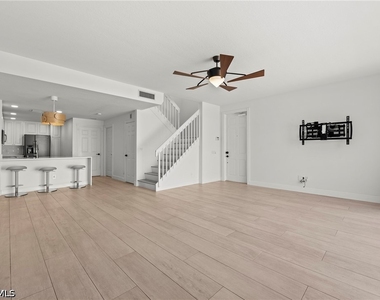 15316 Latitude Drive - Photo Thumbnail 6