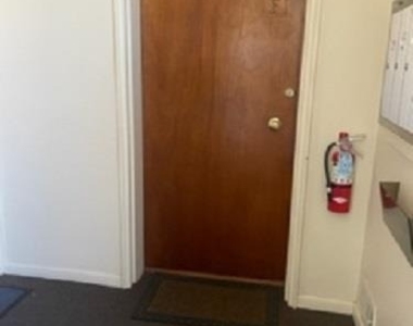 911 Teaneck - Photo Thumbnail 1