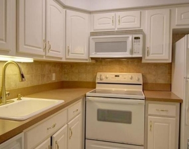 464 Liberty - Photo Thumbnail 6