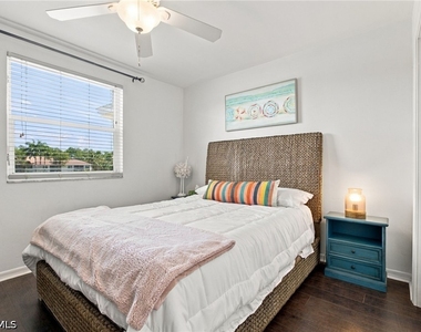 367 Dover Place - Photo Thumbnail 20
