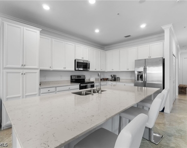 9596 Trevi Court - Photo Thumbnail 3