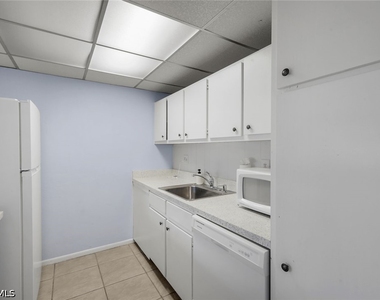 1485 Memoli Lane - Photo Thumbnail 8