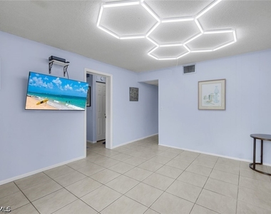 1485 Memoli Lane - Photo Thumbnail 5