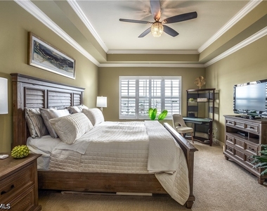 450 Bayfront Place - Photo Thumbnail 7