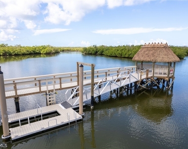 285 Naples Cove Drive - Photo Thumbnail 33