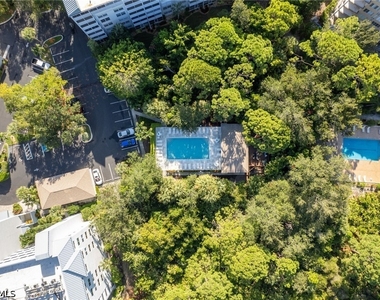 285 Naples Cove Drive - Photo Thumbnail 23