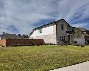 1578 King Ranch Road - Photo Thumbnail 1