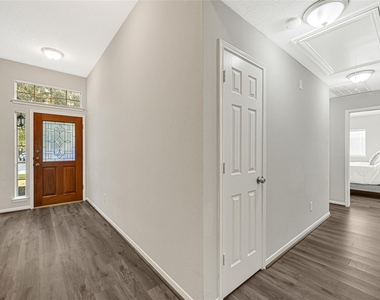 804 Cherry Blossom Drive - Photo Thumbnail 19