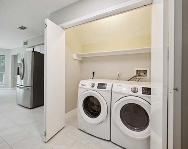 12215 Cardston Court - Photo Thumbnail 4