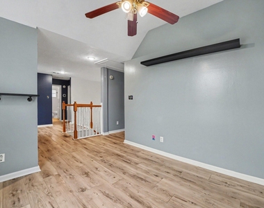 8511 Shellville Court - Photo Thumbnail 13