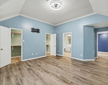 8511 Shellville Court - Photo Thumbnail 11