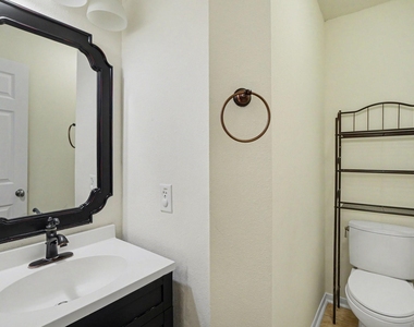 8511 Shellville Court - Photo Thumbnail 18