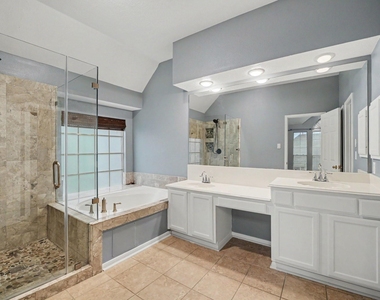 8511 Shellville Court - Photo Thumbnail 12