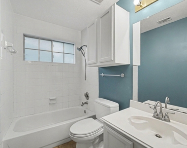 8511 Shellville Court - Photo Thumbnail 16
