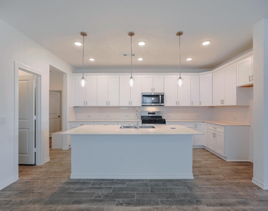 15117 Wild Gully Way - Photo Thumbnail 7
