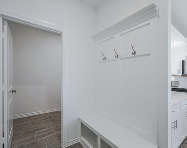 15117 Wild Gully Way - Photo Thumbnail 31