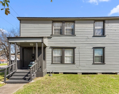 1501 Godwin Street - Photo Thumbnail 17