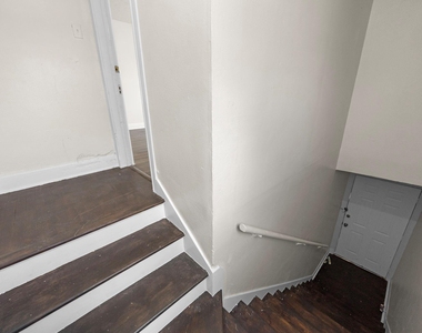 1501 Godwin Street - Photo Thumbnail 15