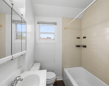 1501 Godwin Street - Photo Thumbnail 13