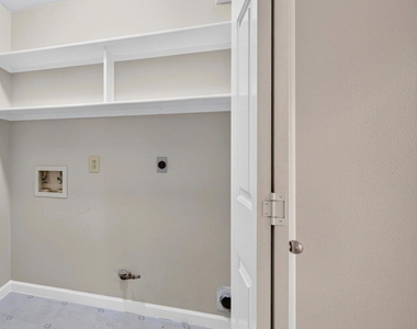 4415 Echo Falls Drive - Photo Thumbnail 21