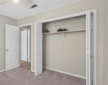 4415 Echo Falls Drive - Photo Thumbnail 18