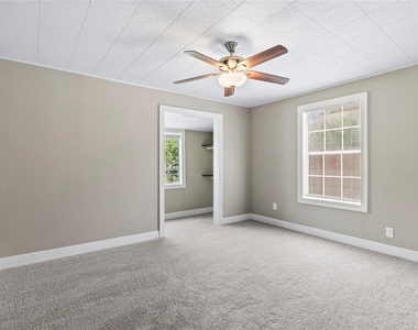 3120 Carter Street - Photo Thumbnail 12