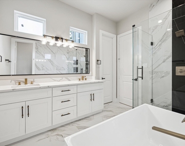5811 Mansfield Heights Ln - Photo Thumbnail 5