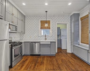 617 18th Street - Photo Thumbnail 16