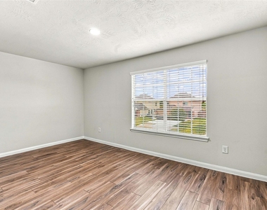 12607 Sai Baba Drive - Photo Thumbnail 14