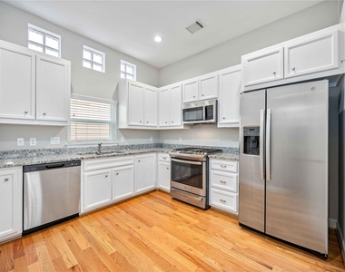 8705 Bryam - Photo Thumbnail 14