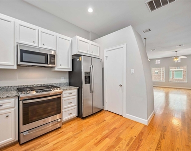 8705 Bryam - Photo Thumbnail 15