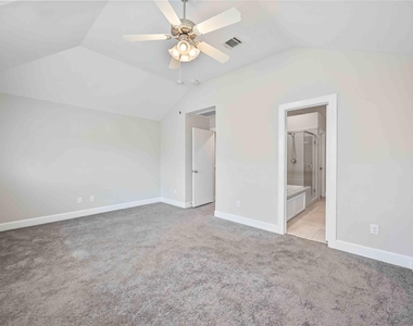 8705 Bryam - Photo Thumbnail 20