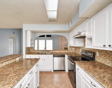 11730 Zarroll Drive - Photo Thumbnail 13