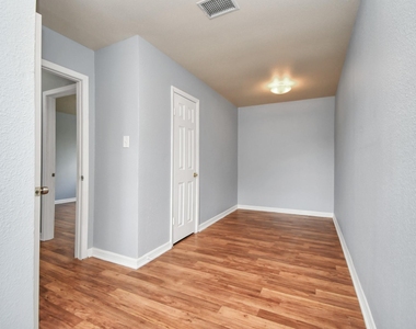 11730 Zarroll Drive - Photo Thumbnail 26