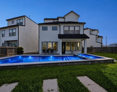 8903 Grovner Place - Photo Thumbnail 37