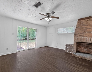 7822 Belbay Street - Photo Thumbnail 12