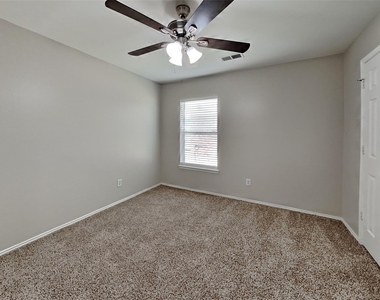 14315 Glade Point Drive - Photo Thumbnail 12