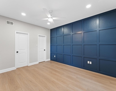 2626 Holly Hall Street - Photo Thumbnail 9