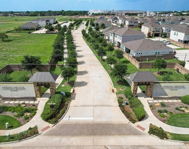 9923 Granary Mill Place - Photo Thumbnail 14