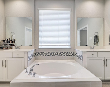 9923 Granary Mill Place - Photo Thumbnail 5