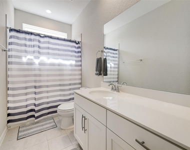 9923 Granary Mill Place - Photo Thumbnail 11