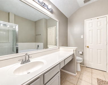 16831 Basewood Court - Photo Thumbnail 29