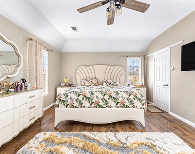 16831 Basewood Court - Photo Thumbnail 24