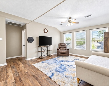 16831 Basewood Court - Photo Thumbnail 40