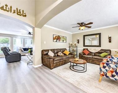 16831 Basewood Court - Photo Thumbnail 19